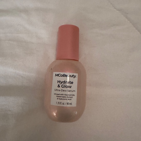 MCoBeauty Hydrate & Glow Ultra-Dew Serum - Picture 2 of 2